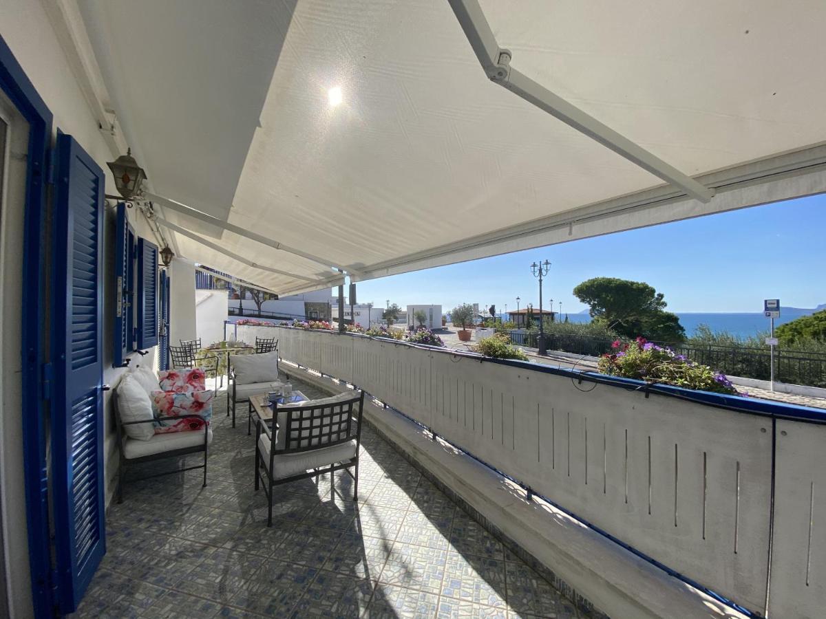 Holidaycasa Mike - Con Terrazzo Vista Mare Sperlonga Exterior photo